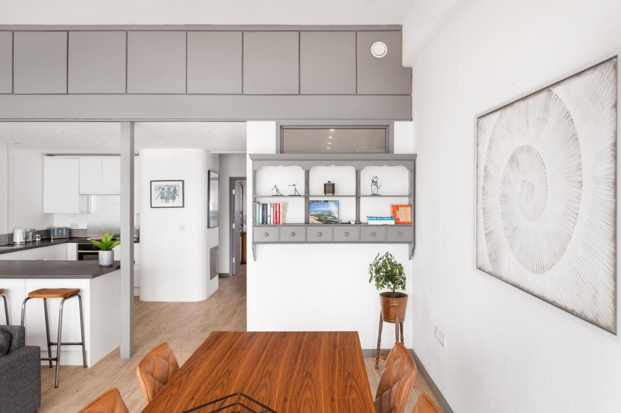 Lancing Beach Apartment. Εξωτερικό φωτογραφία